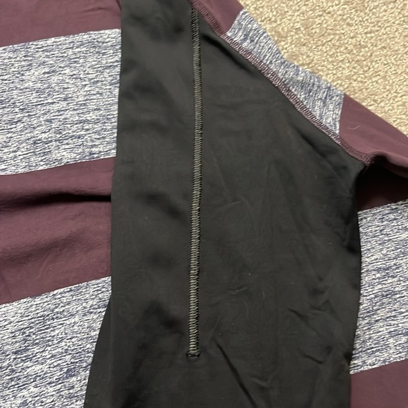 Lululemon Surge Warm Crew Shirt Size M Blue Red Black Striped Mens Long Sleeve - Picture 5 of 7
